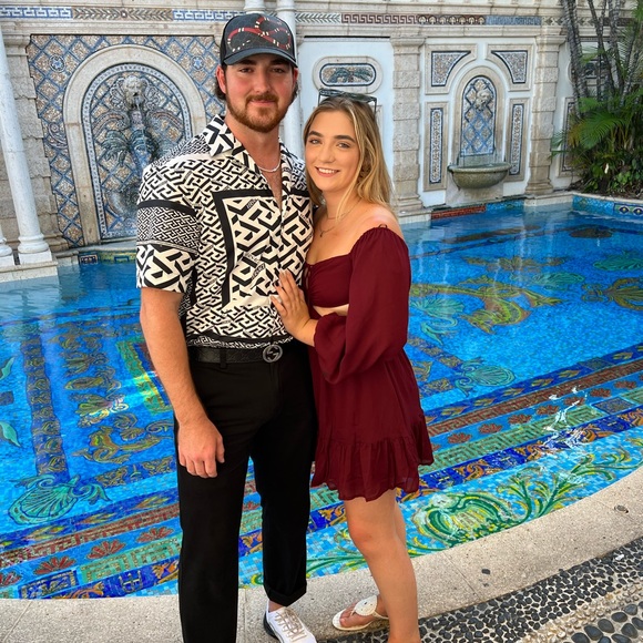 Meet your Posher, Lexie - Picture 2 of 4